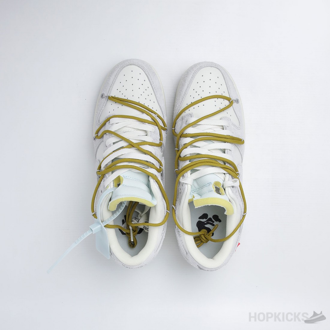 Buy Online SB Dunk Low X Off-White Lot 37 in Pakistan | SB Dunk Low X Off-White Lot 37 Prices in 